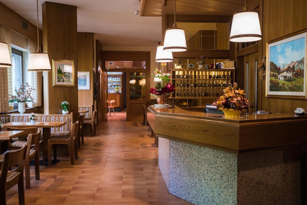 Hotel Rio Caderzone Bagian luar foto