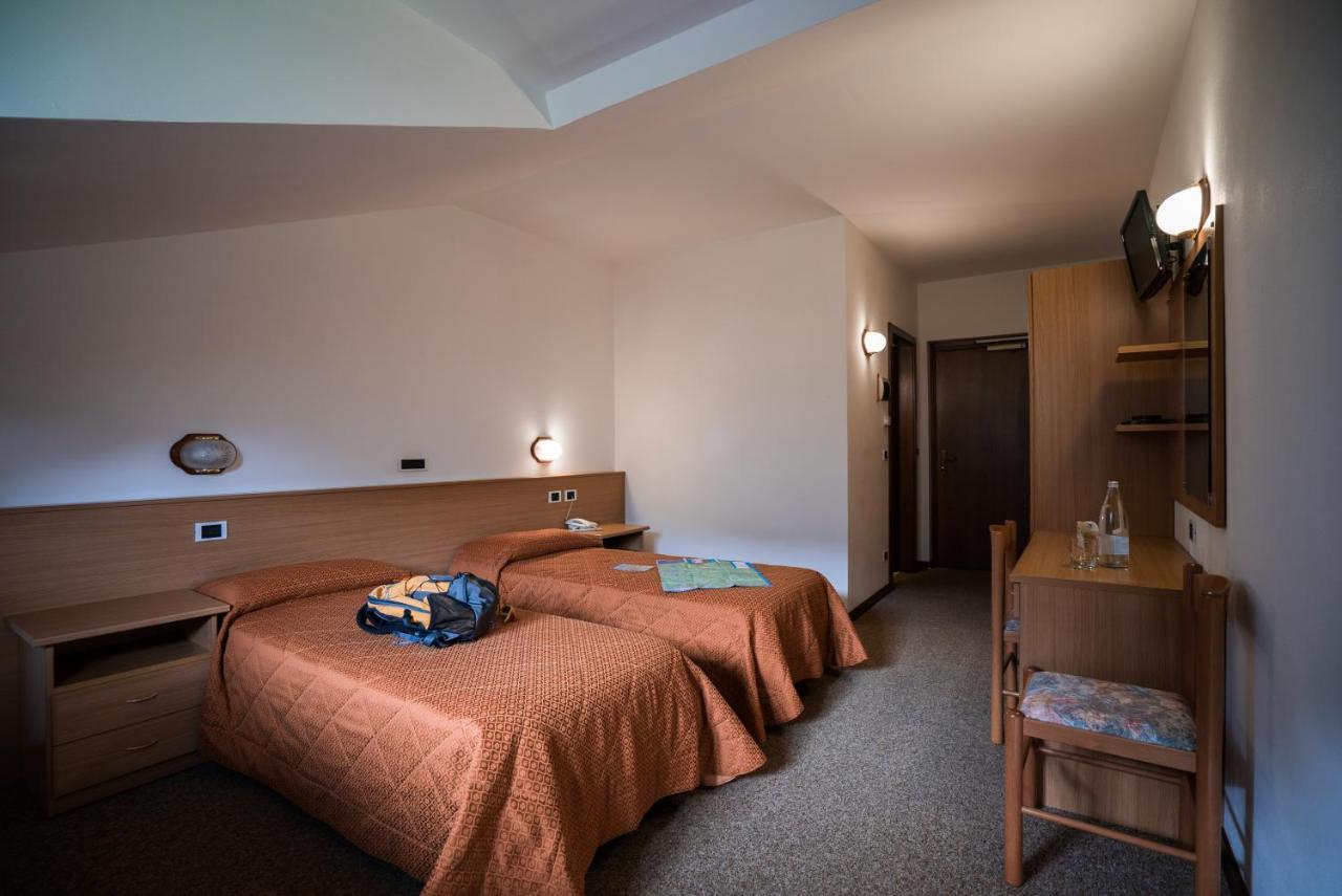 Hotel Rio Caderzone Bagian luar foto
