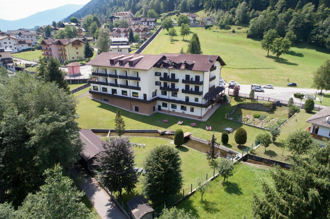 Hotel Rio Caderzone Bagian luar foto
