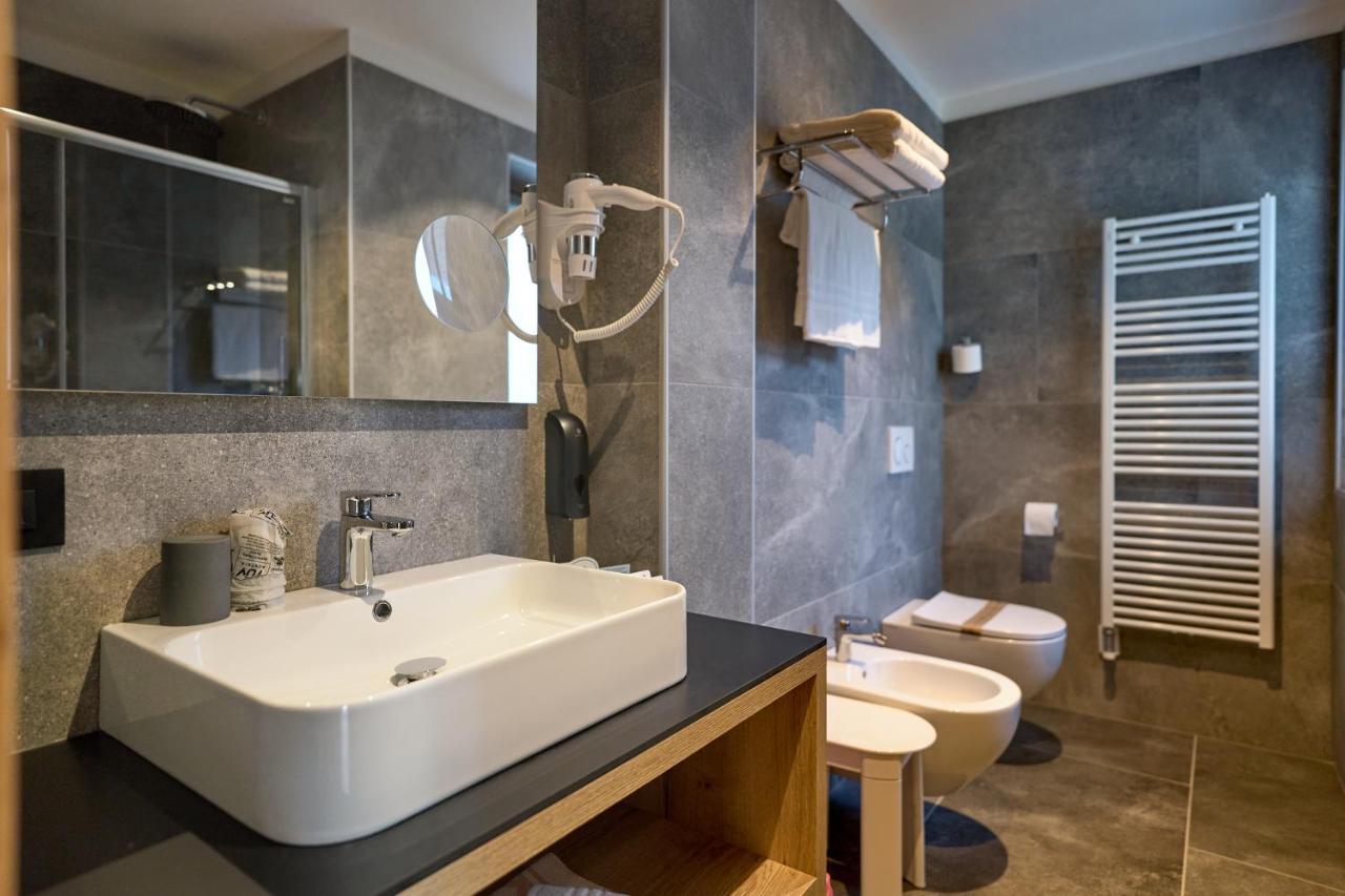 Hotel Rio Caderzone Bagian luar foto